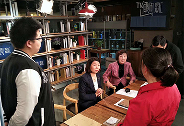 曹曉靜律師錄制《律師幫幫忙》節(jié)目現(xiàn)場(chǎng)